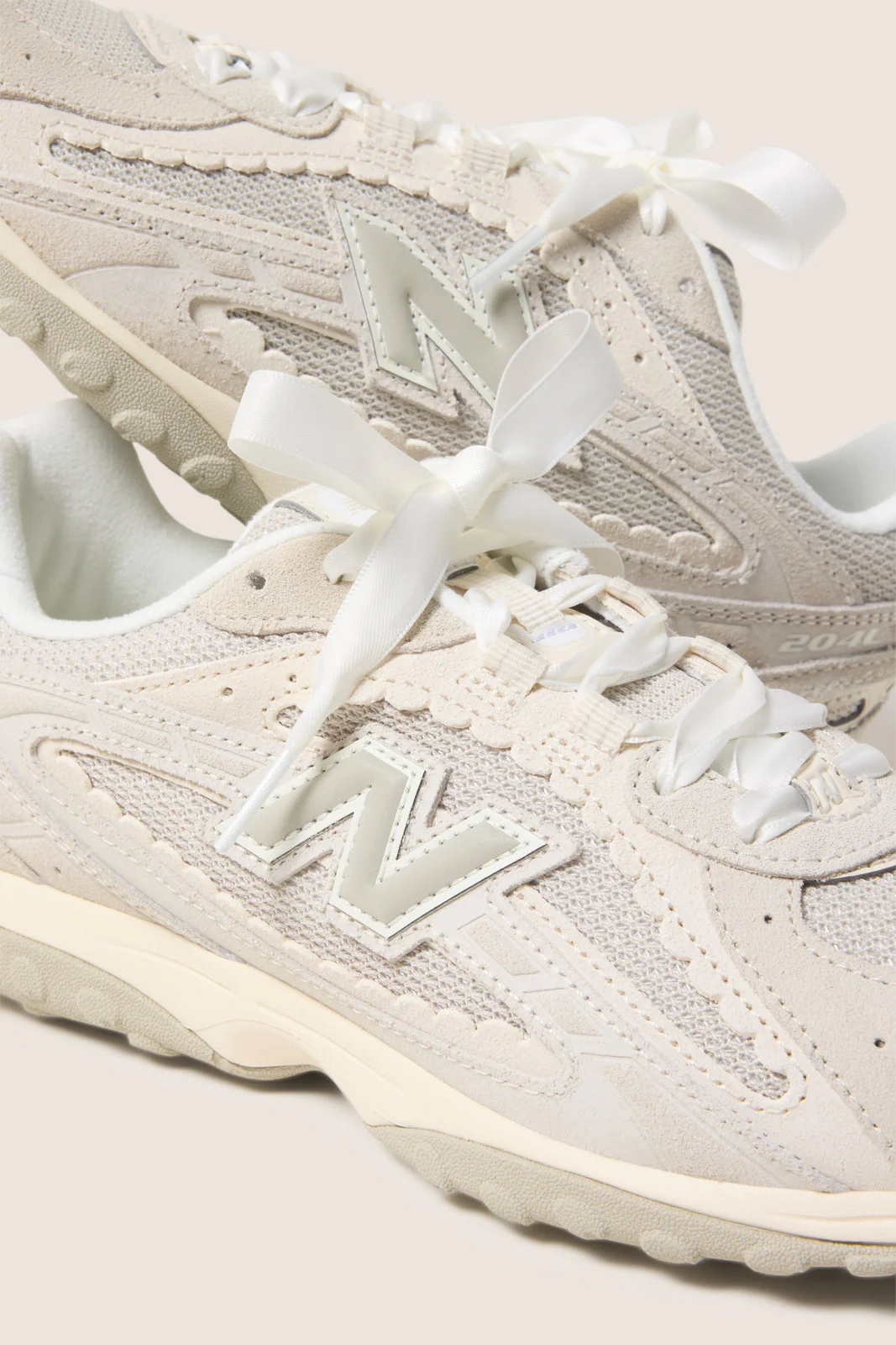 204 Sneaker - Image 3