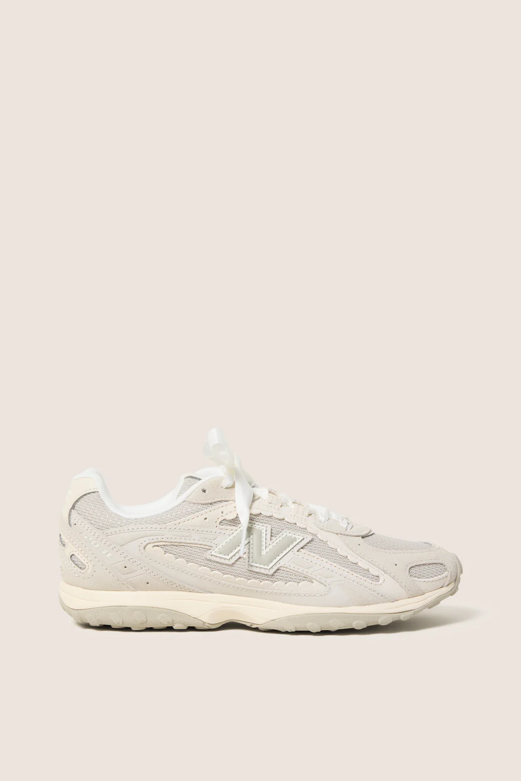204 Sneaker - Image 4