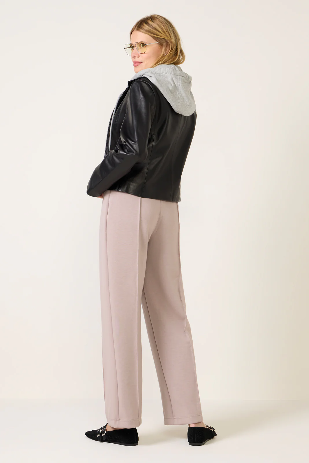 Air Essentials Luxe Straight Leg Pant - Image 4