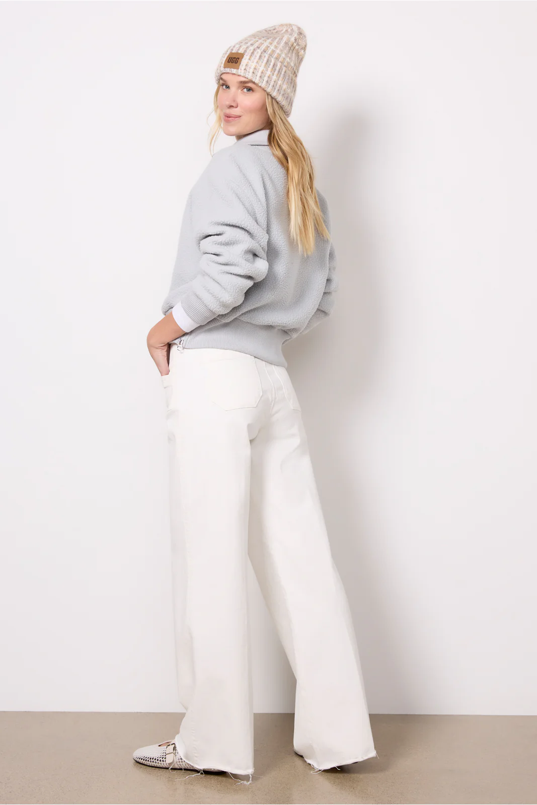Anessa 31` w Utility Pocket - Image 3