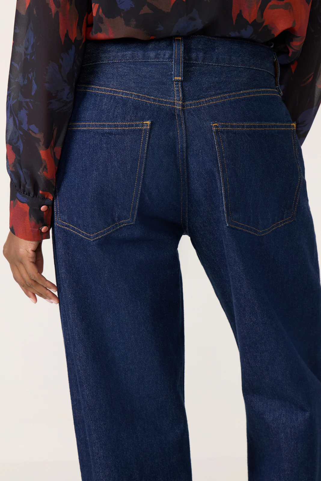 Arc Wide Leg Jean 32` - Image 3