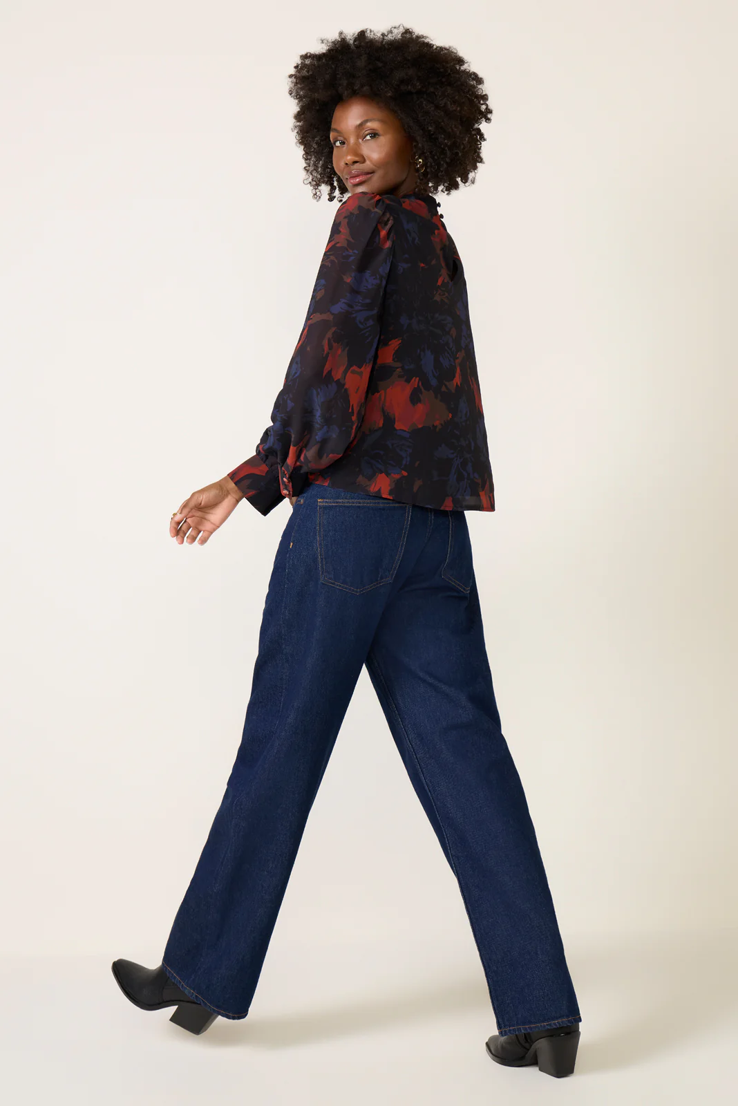 Arc Wide Leg Jean 32` - Image 4