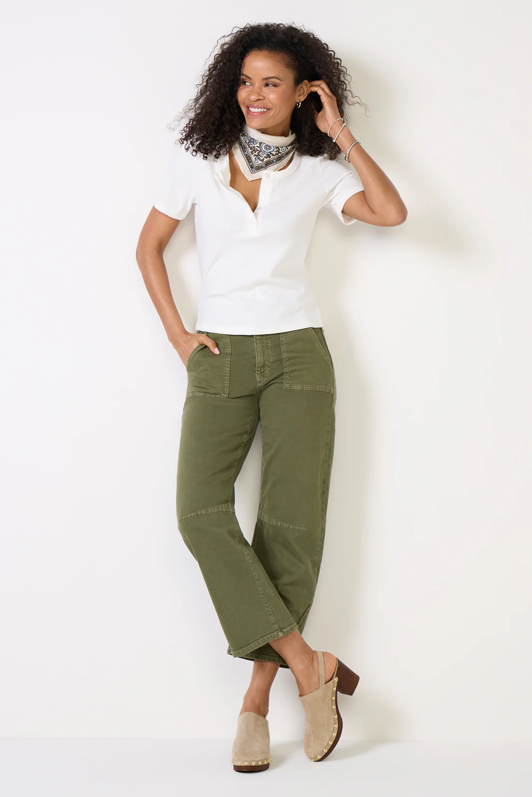 Bryn Short Sleeve Henley - Image 2
