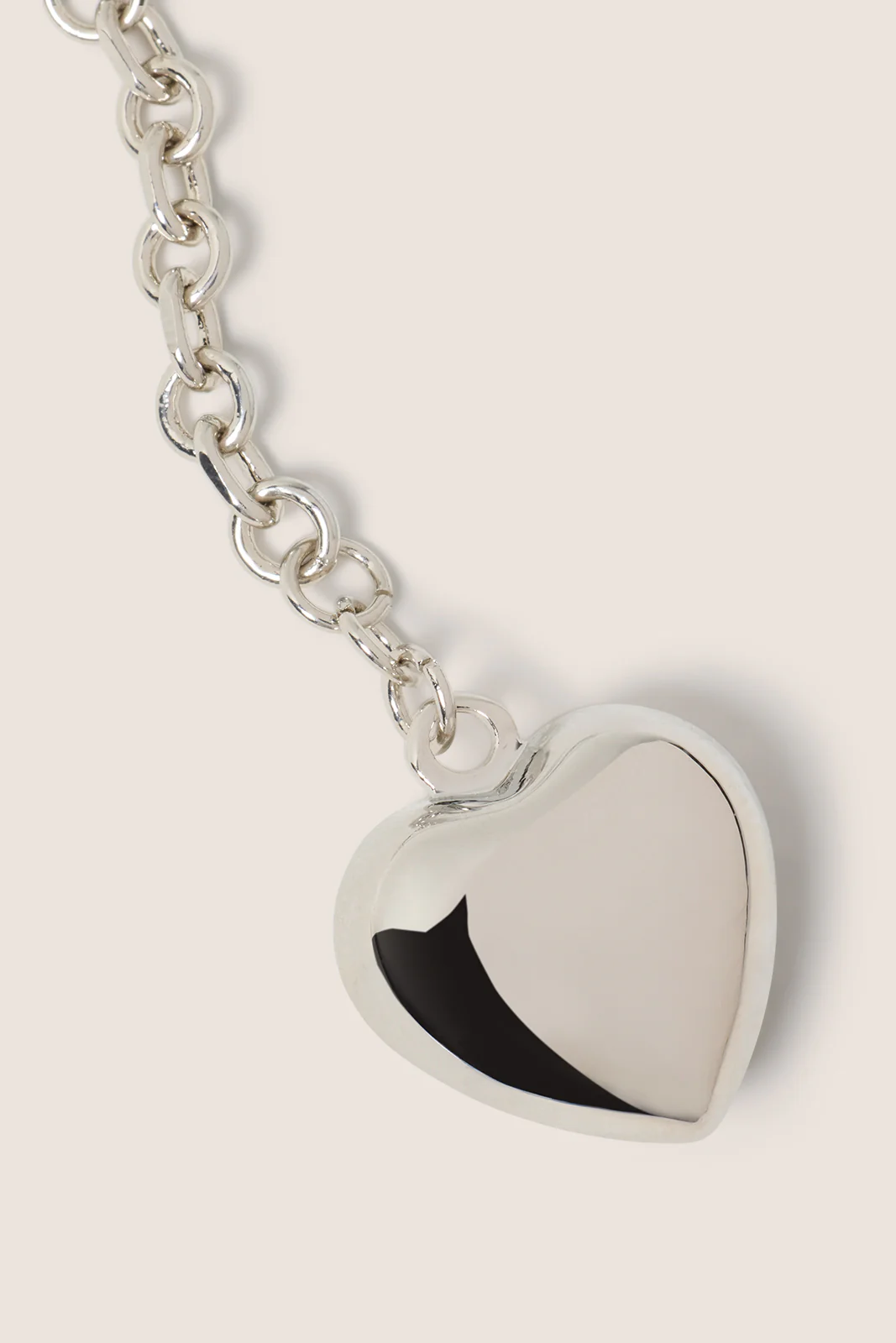 Carina Mini Heart Necklace - Image 3