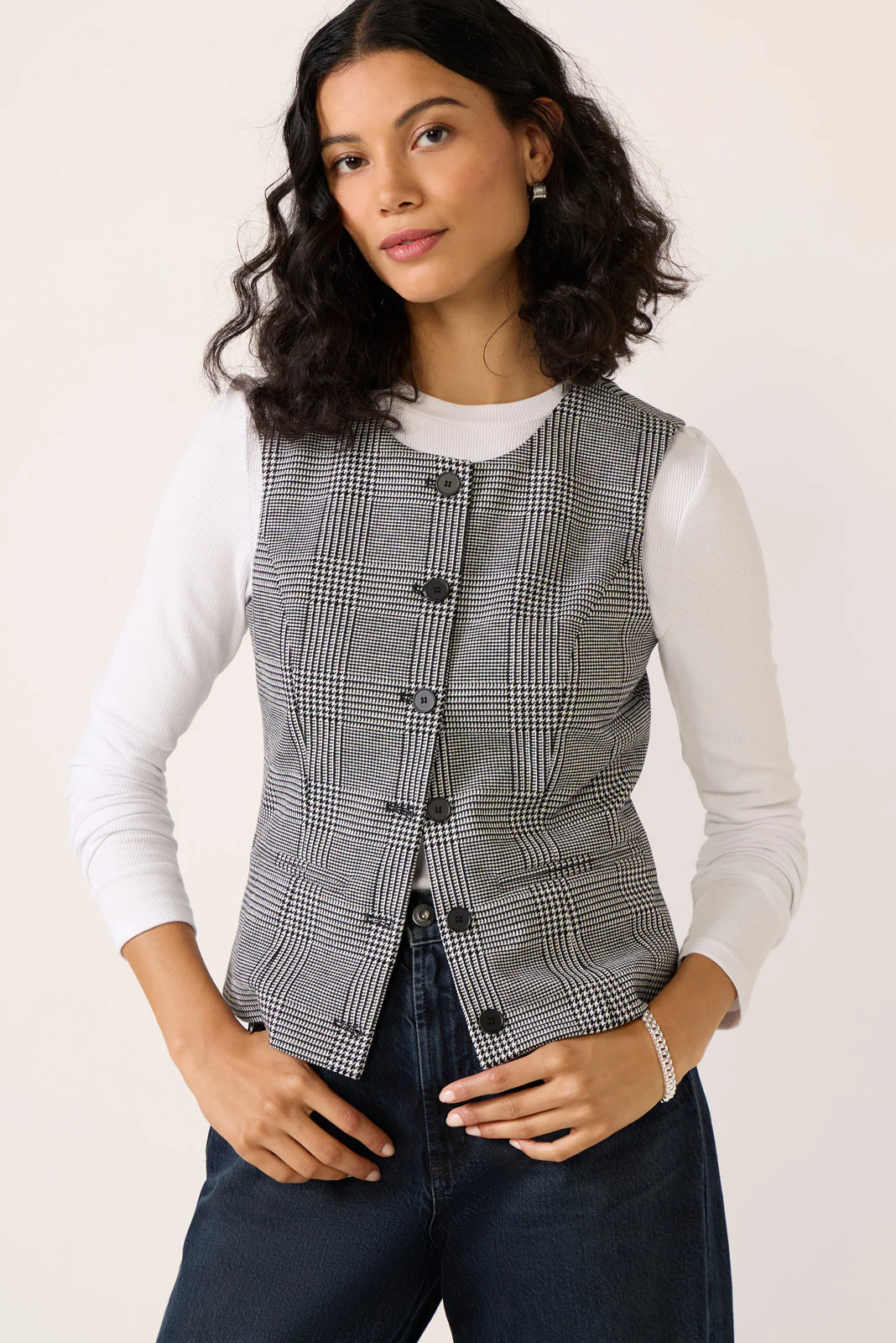Caroline Plaid Ponte Vest - Image 4