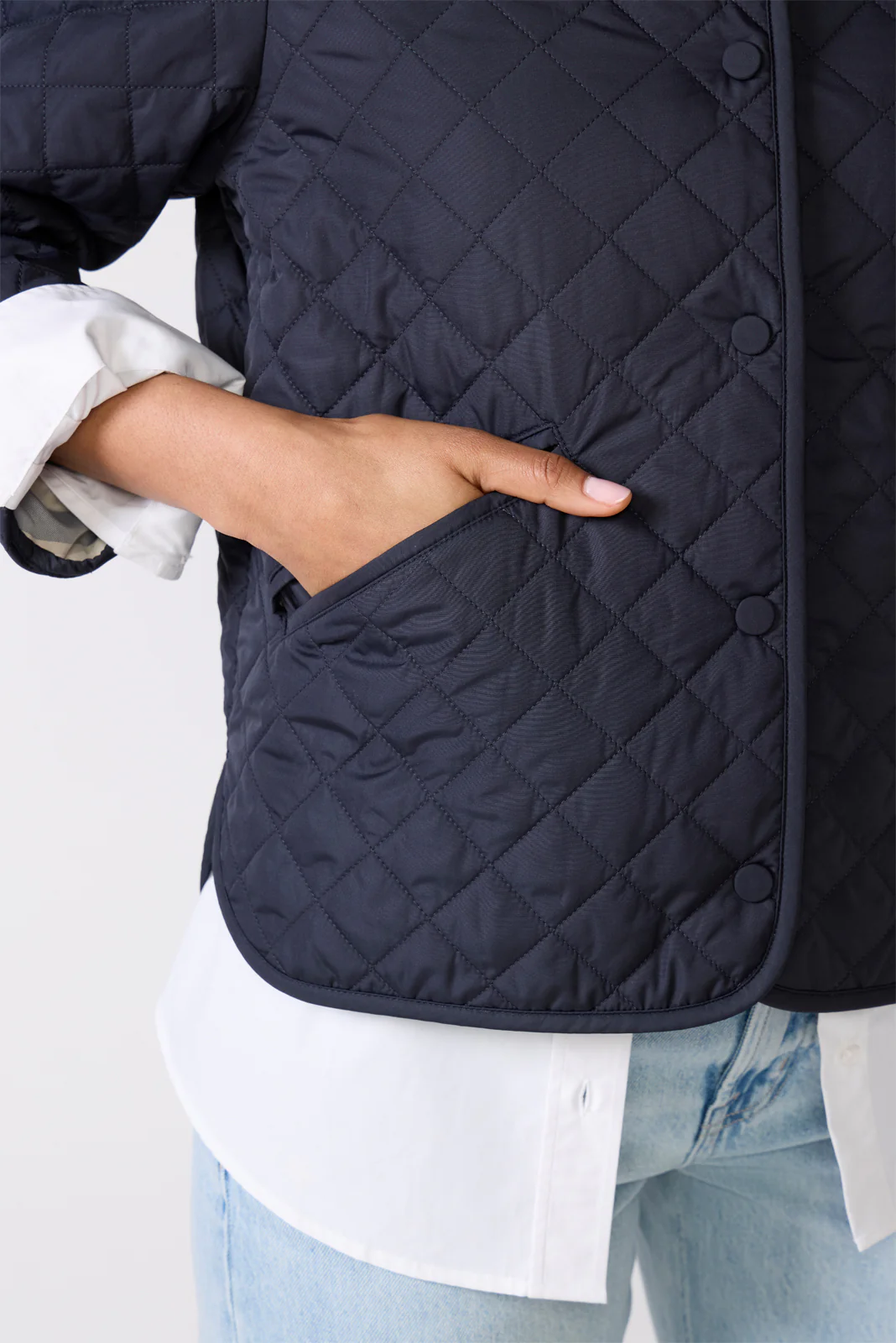 Cashel Collarless Quilted Jacket - Image 3
