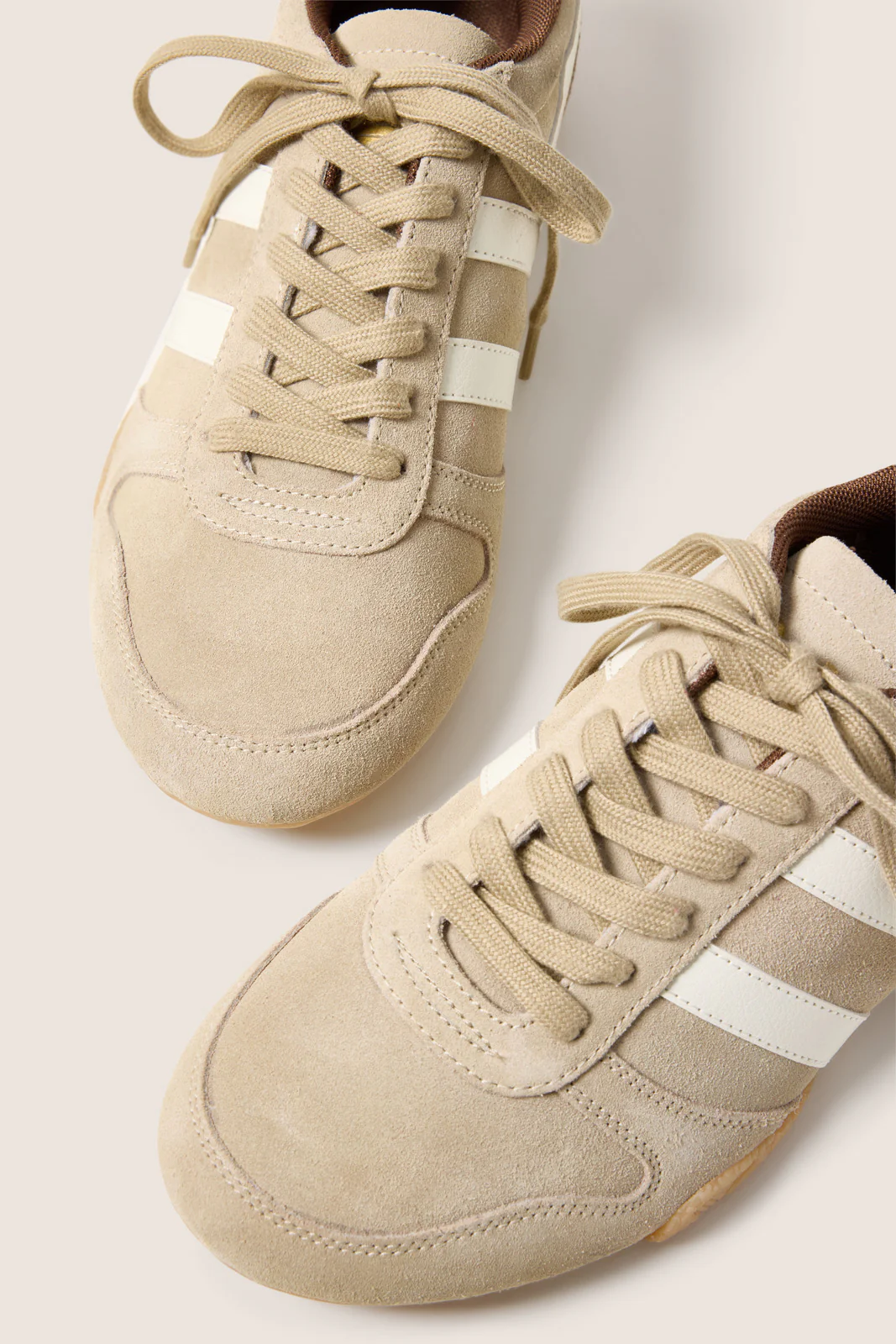 Chase Sneaker - Image 3