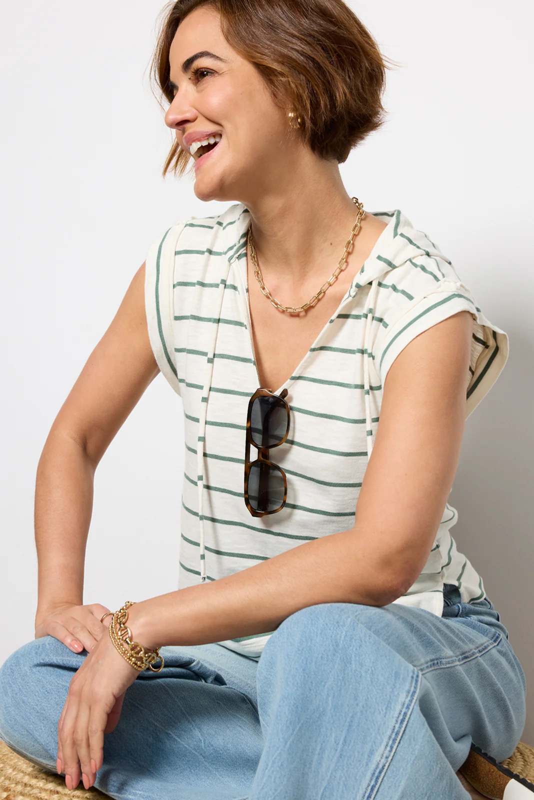 Cruz Sleeveless Hoodie - Image 5