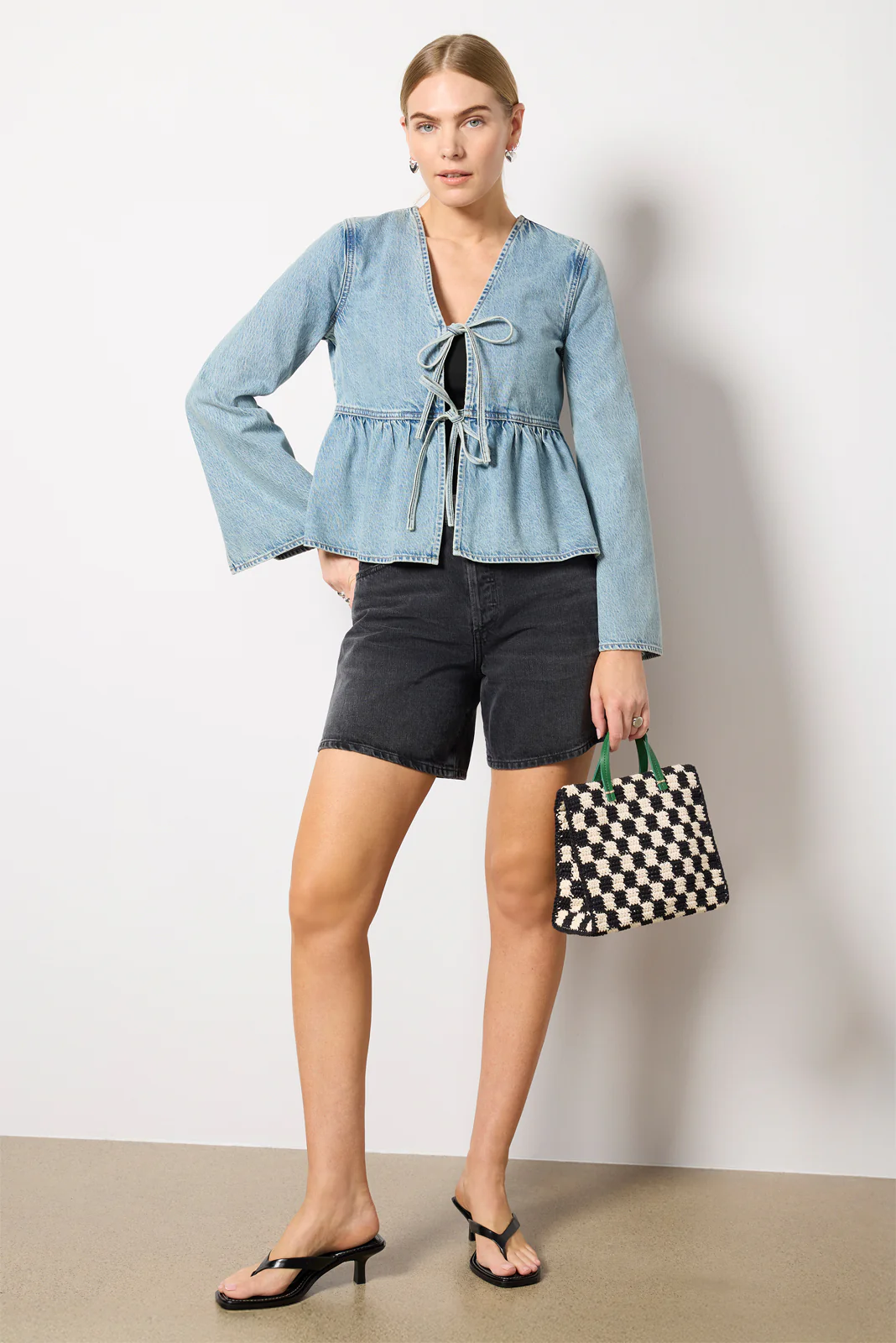 Dame Short