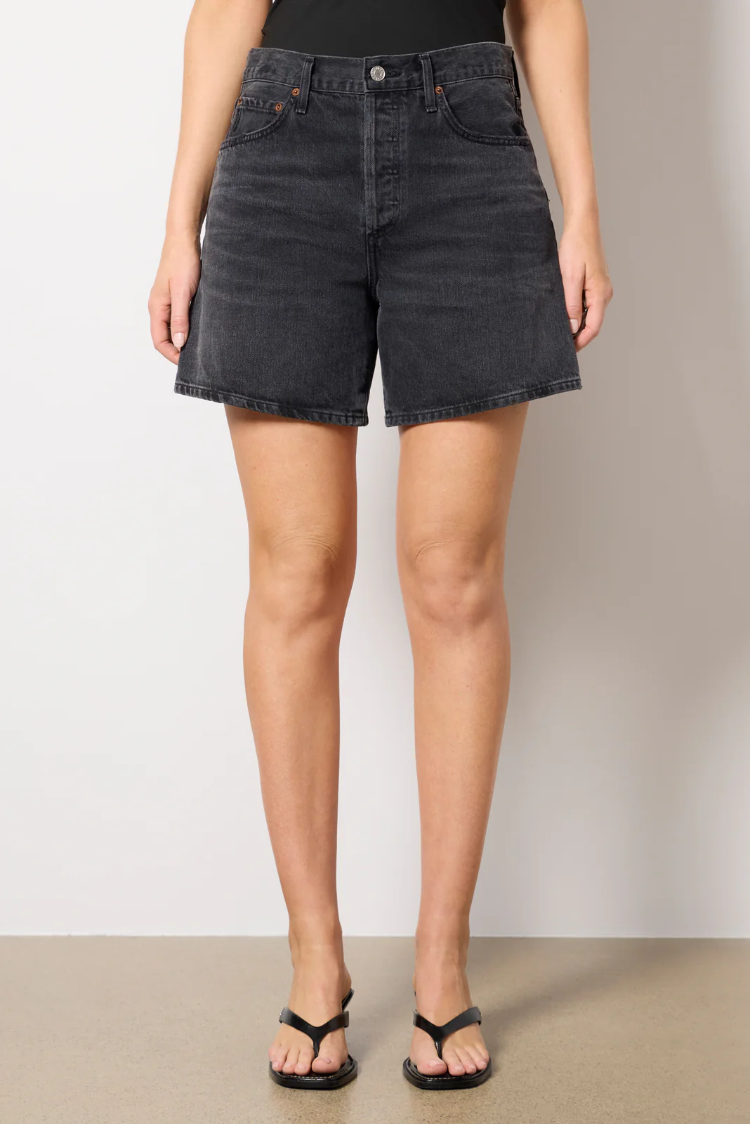 Dame Short - Image 6