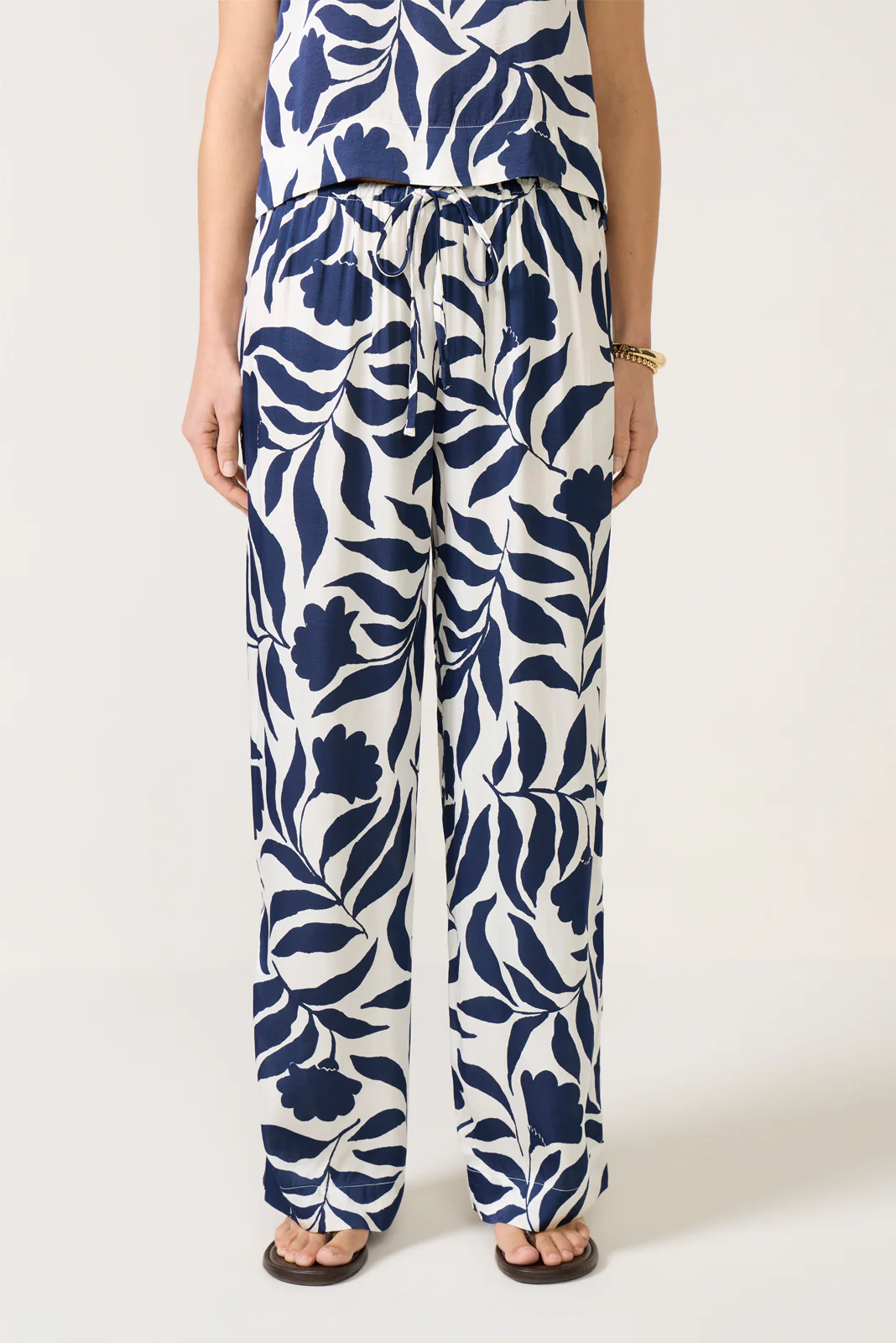 Drawcord Flowy Pant - Image 5