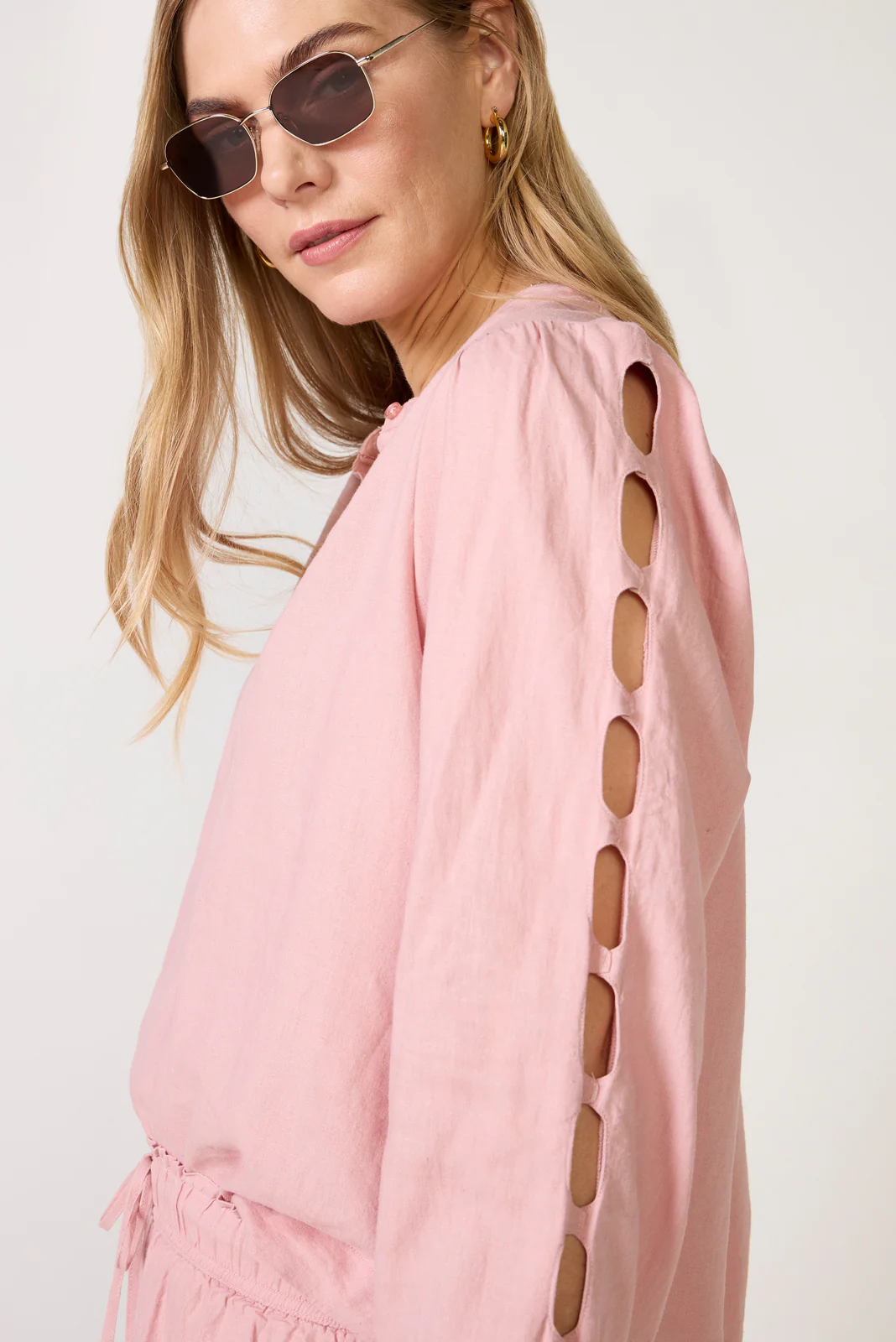 Ester Linen Blouse - Image 3