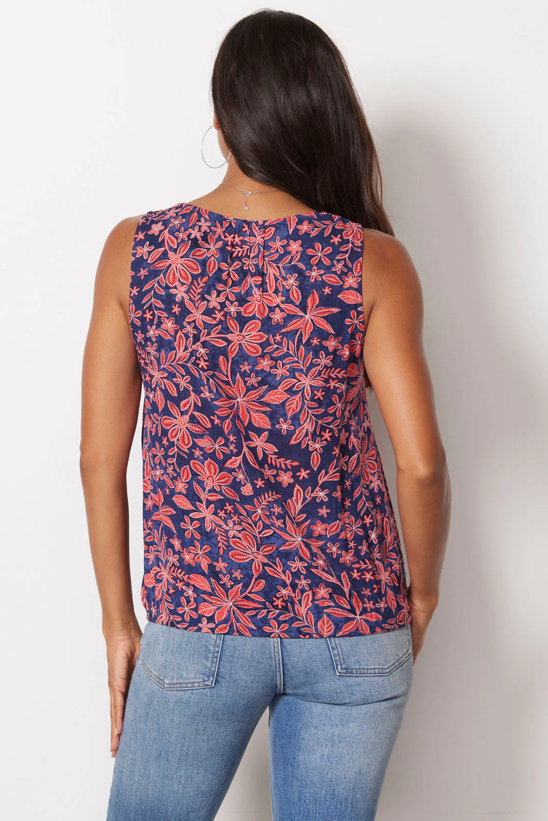 Finley Gathered V Neck Tank - Image 4