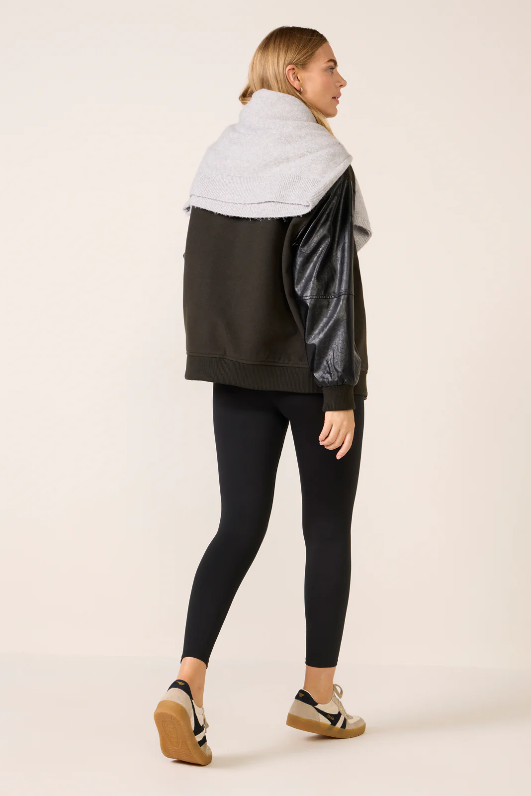 Freesoft High Rise Legging 25` - Image 4