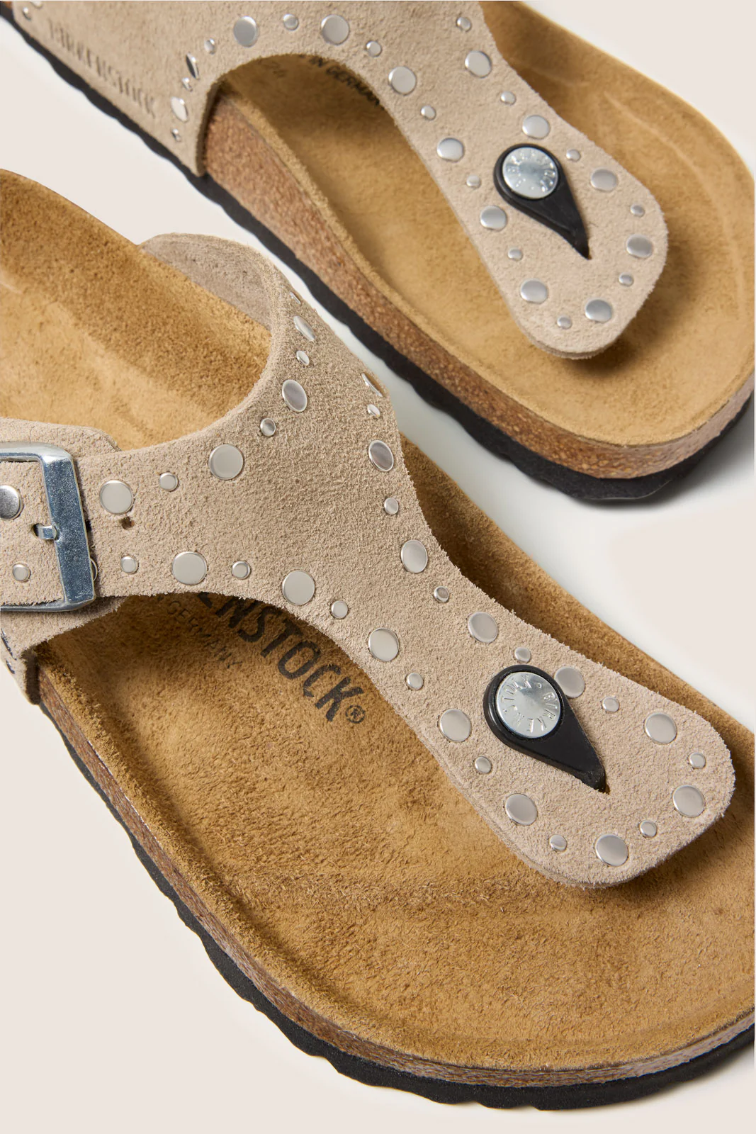 Gizeh Rivets - Image 2