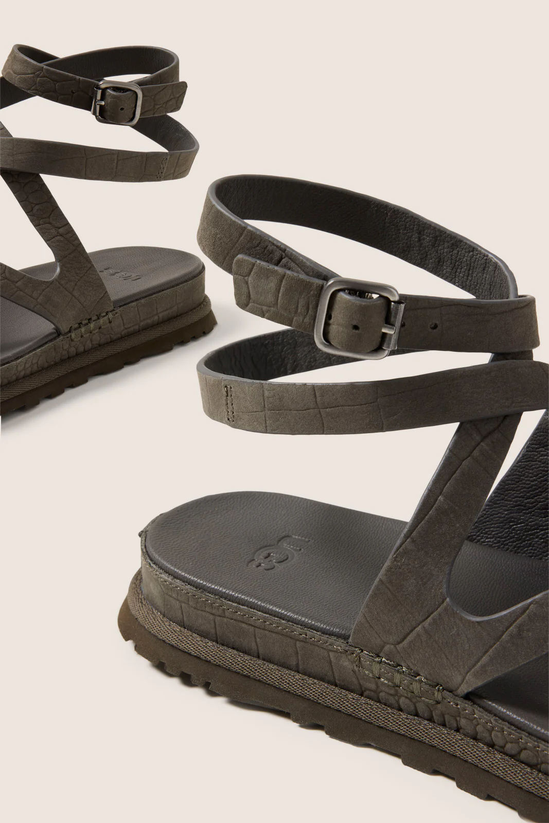 Goldgengaze Embossed Ankle Wrap - Image 4