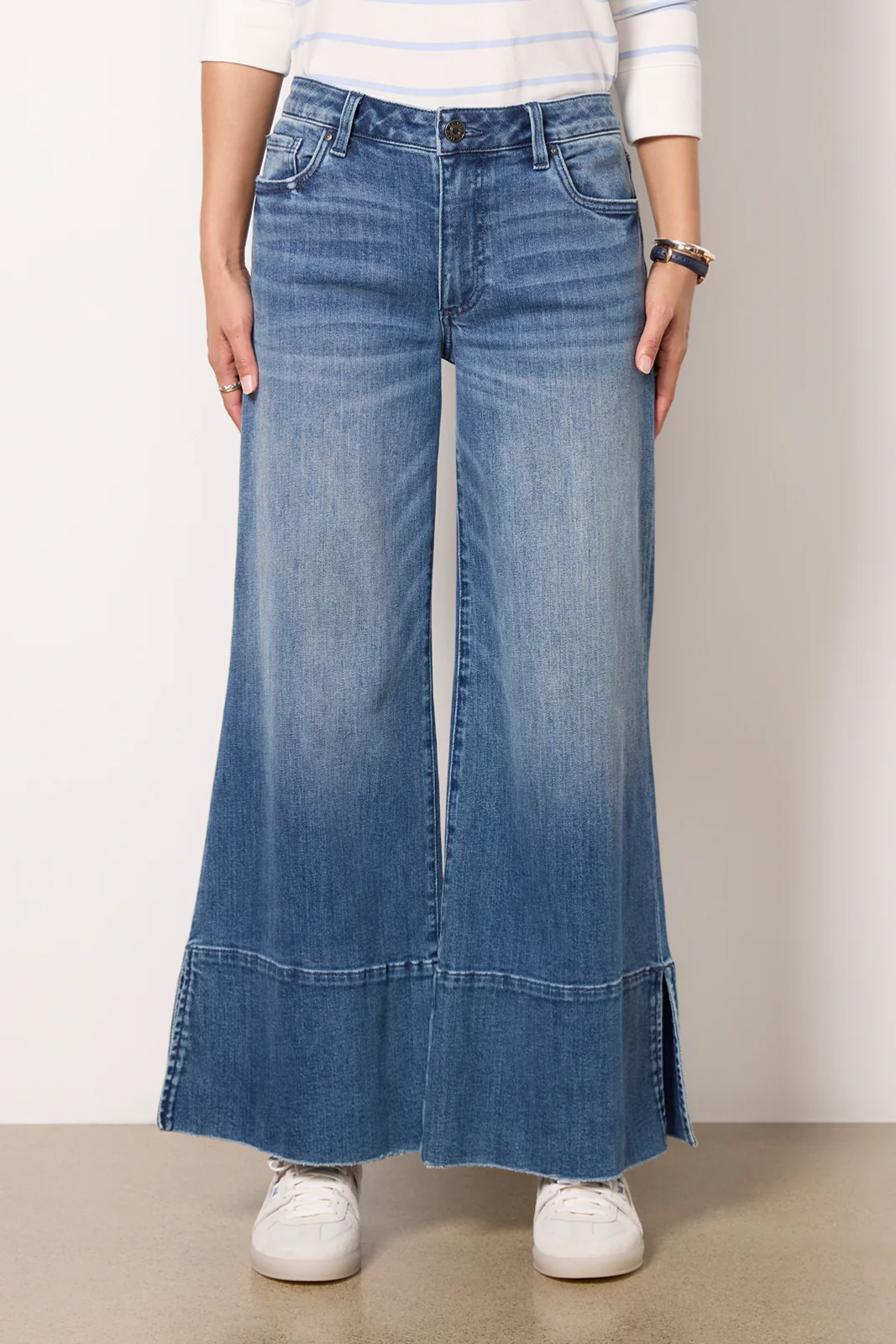 Goldie w Exaggerated Hem - Image 6