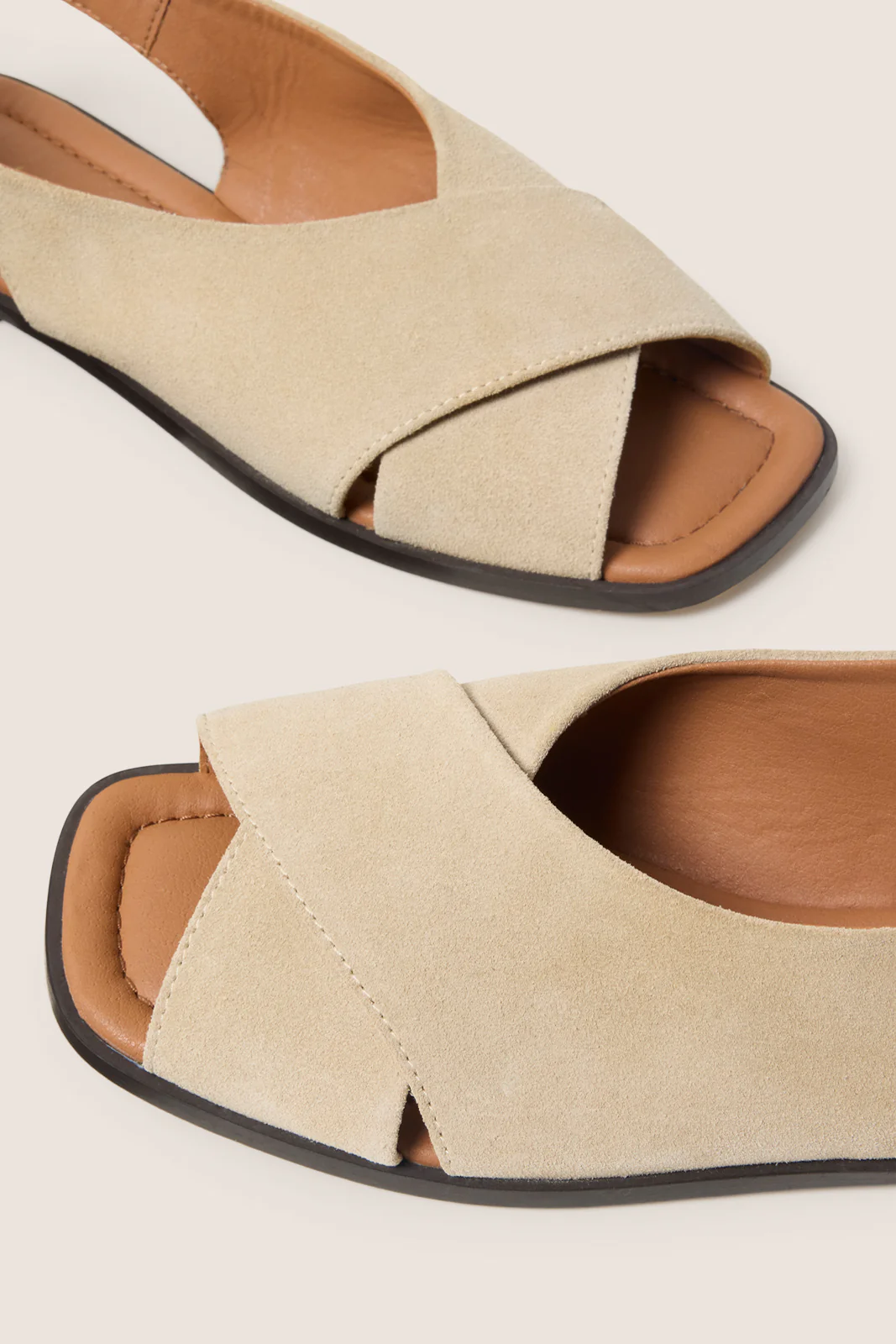 Good Hearted Sandal - Image 2