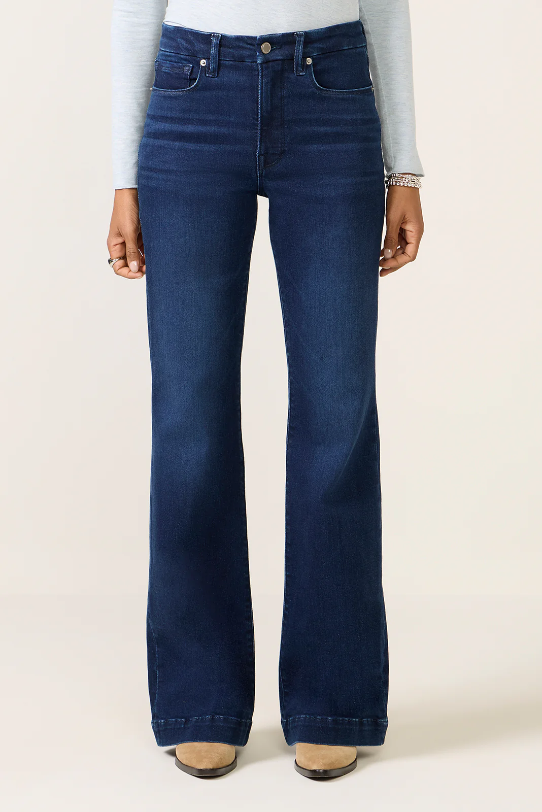 Good Legs Flare Jean - Image 5