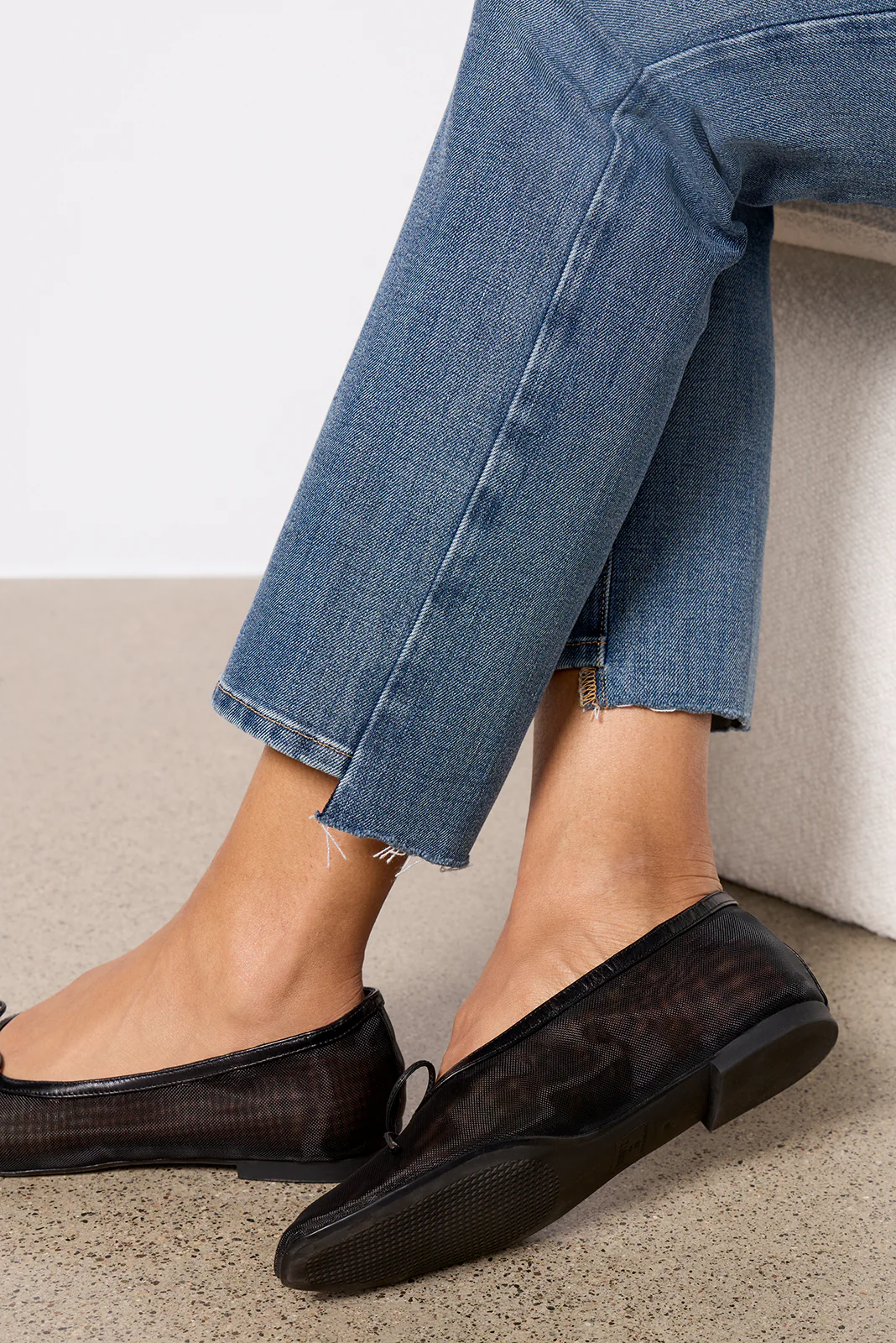 Good Legs Straight - Image 5
