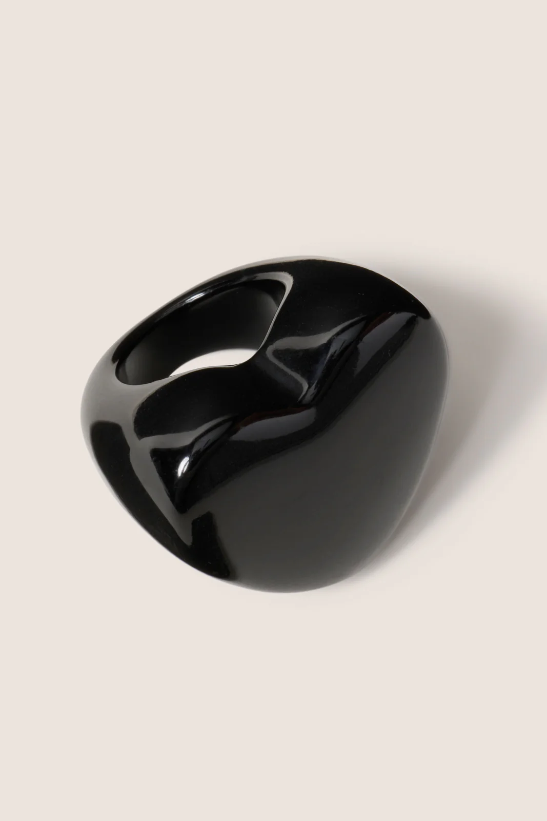 Grande Heart Ring - Image 2