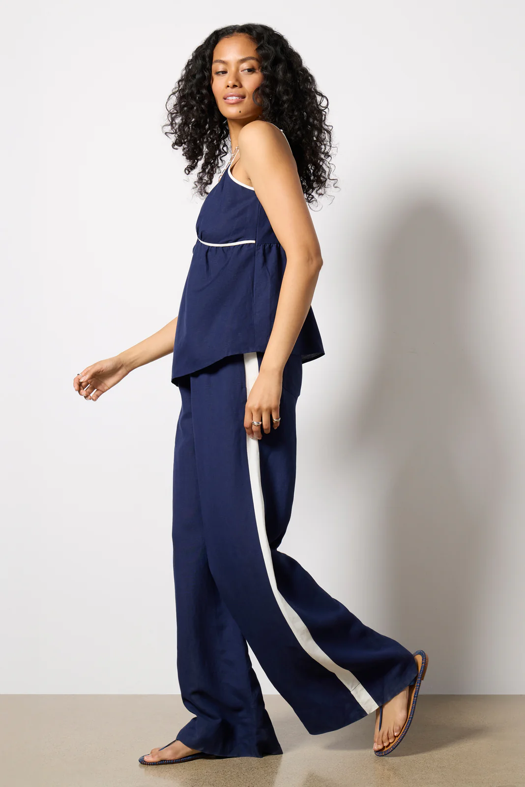 Hazel Linen Contrast Cami - Image 5