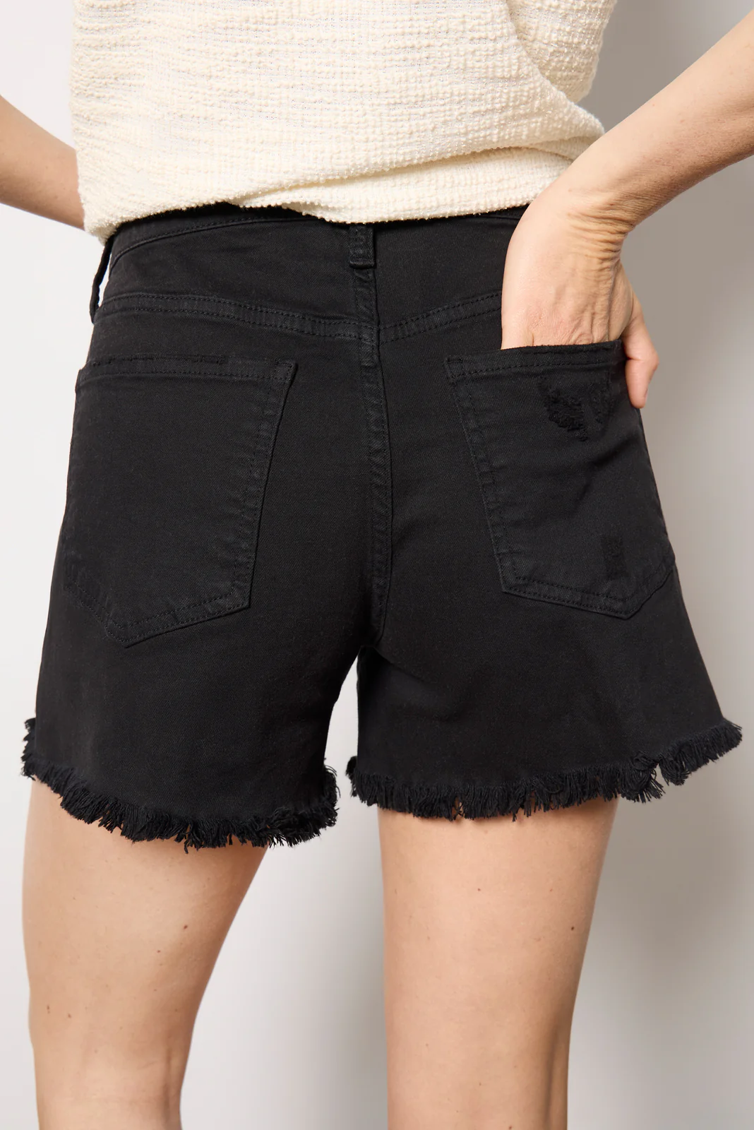 Jane Long Short w/ Fray Hem - Image 3