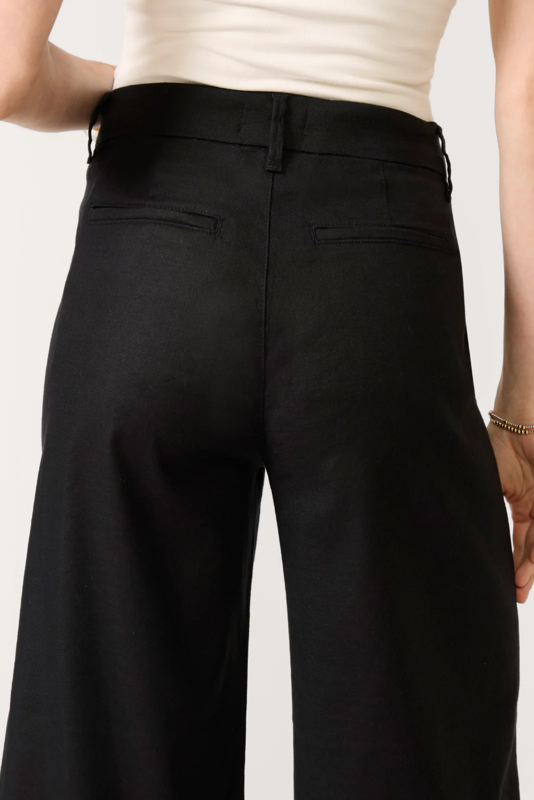 Joelle Stretch Linen Crop Pant - Image 3