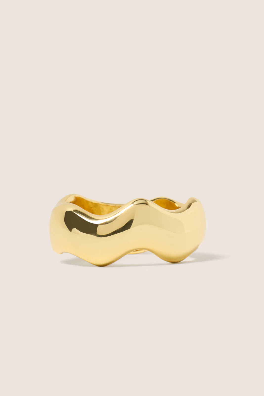 Junie Wavy Ring - Image 2