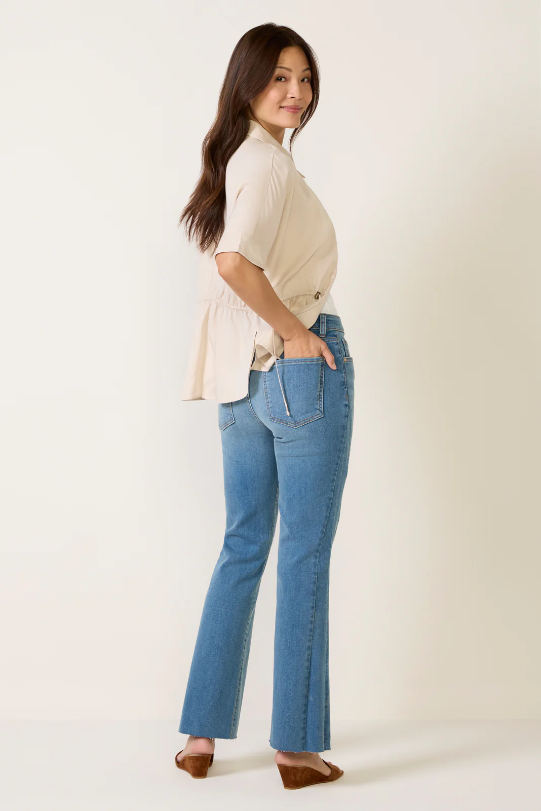 Kelly Bootcut Jean - Image 4
