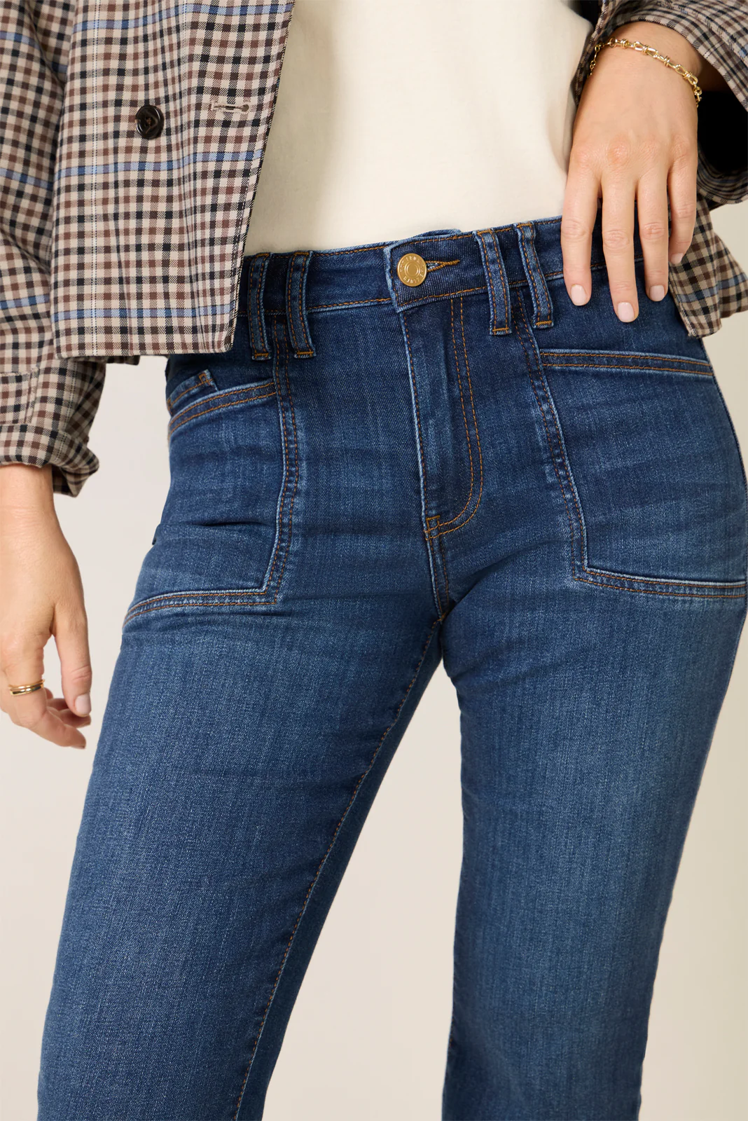 Kelsey w Pocket Detail Jean - Image 2