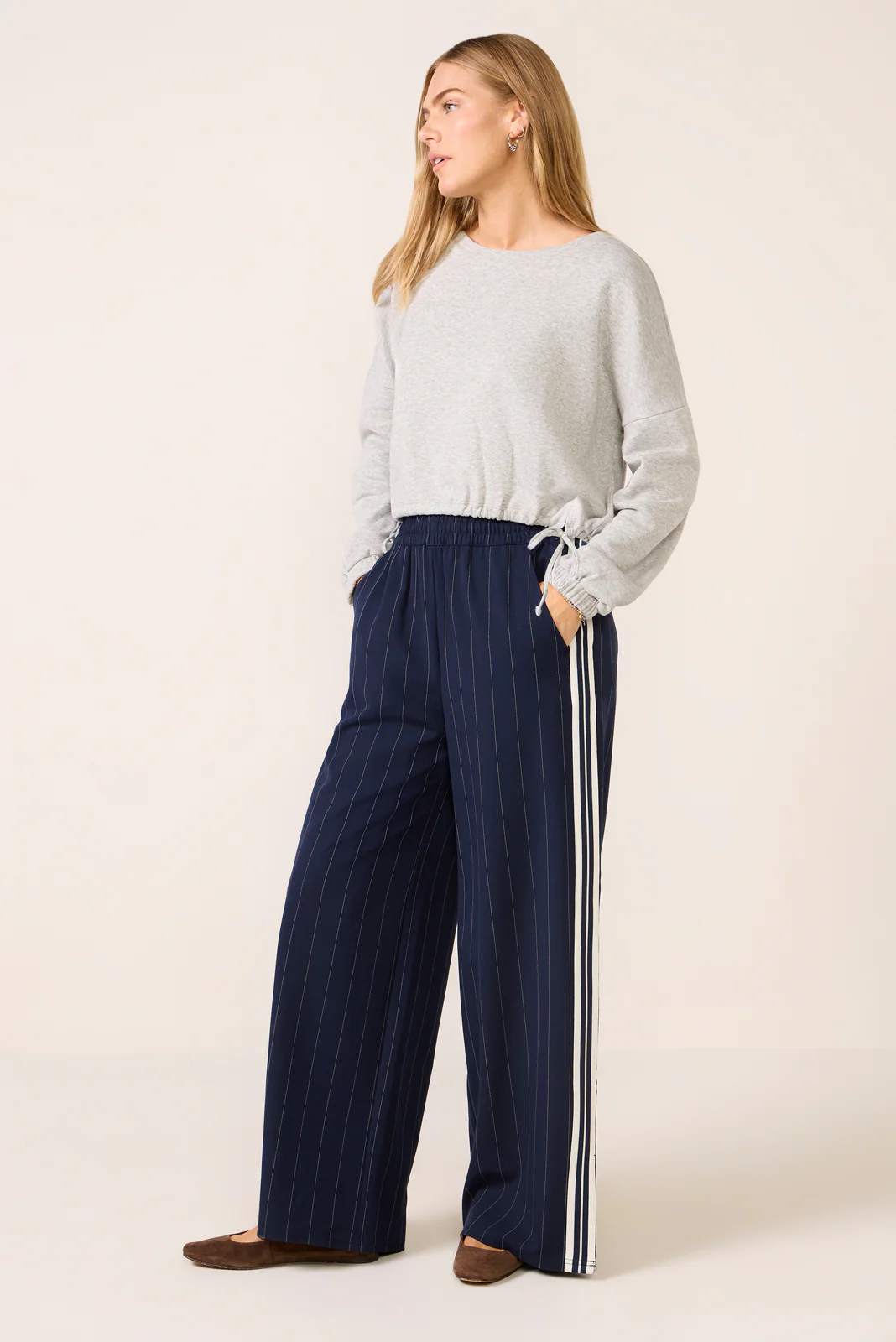 Keyara Tie Bottom Sweatshirt - Image 2