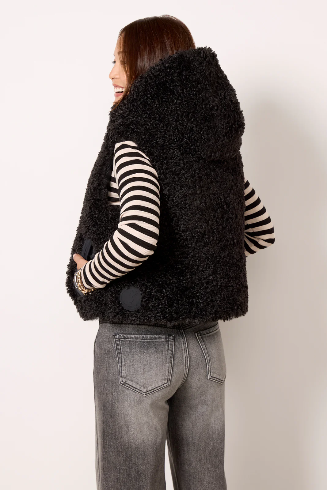 Klara Vest - Image 4