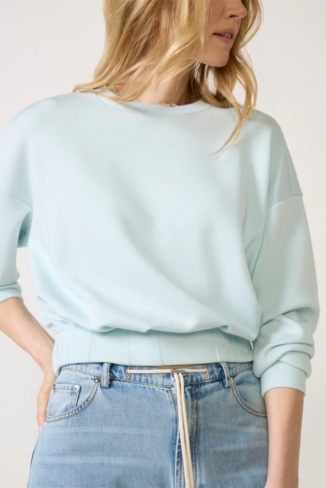 Koda Scuba Sweatshirt - Image 4