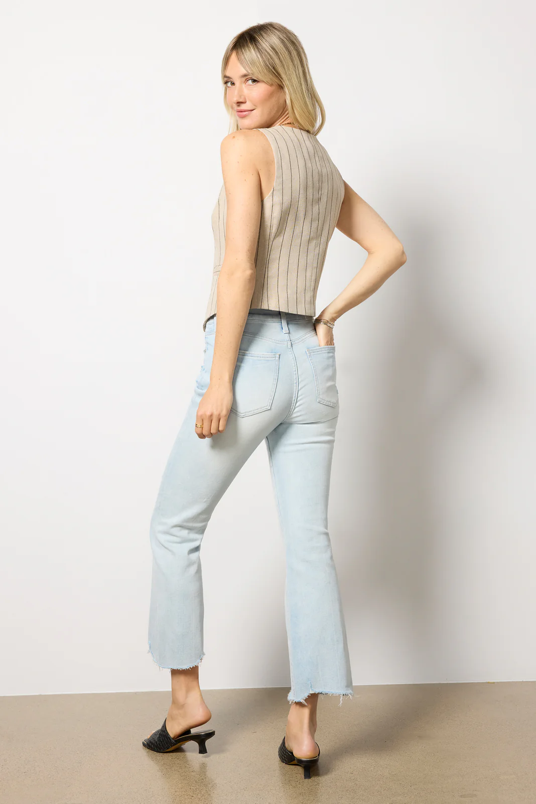 Lennon Jean - Image 4