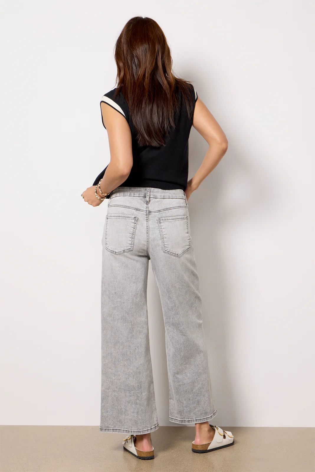 Meg w Seam Detail - Image 4