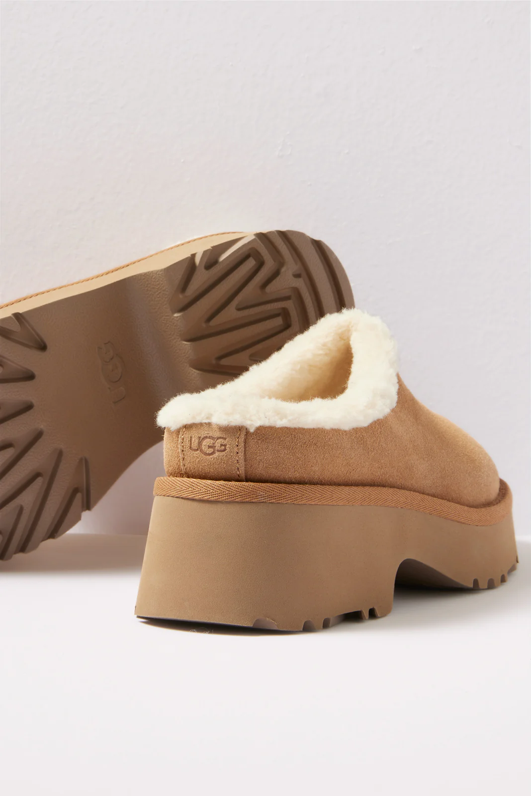 New Heights Cozy Clog - Image 3