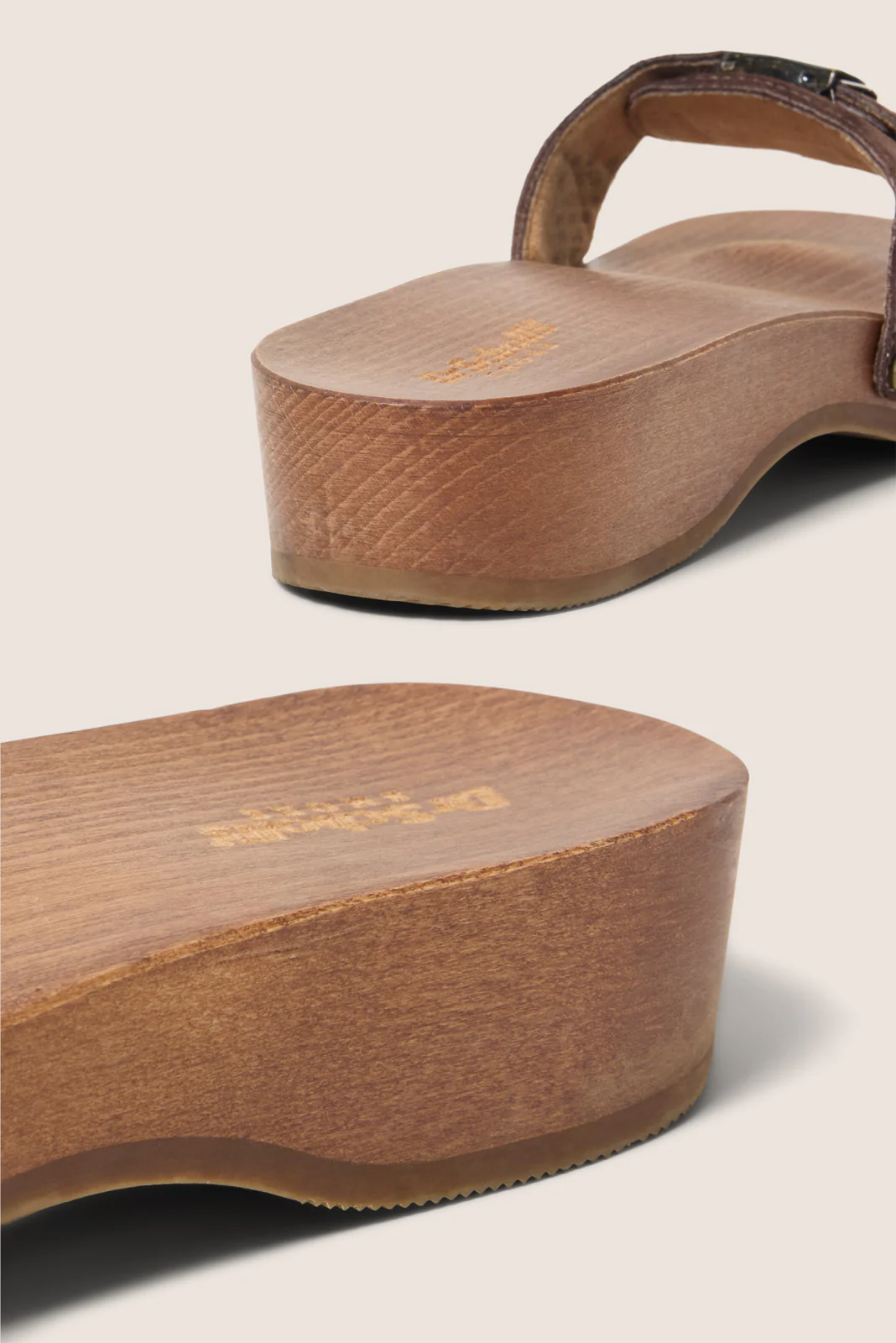 Original Pescura Wood Sandal - Image 3