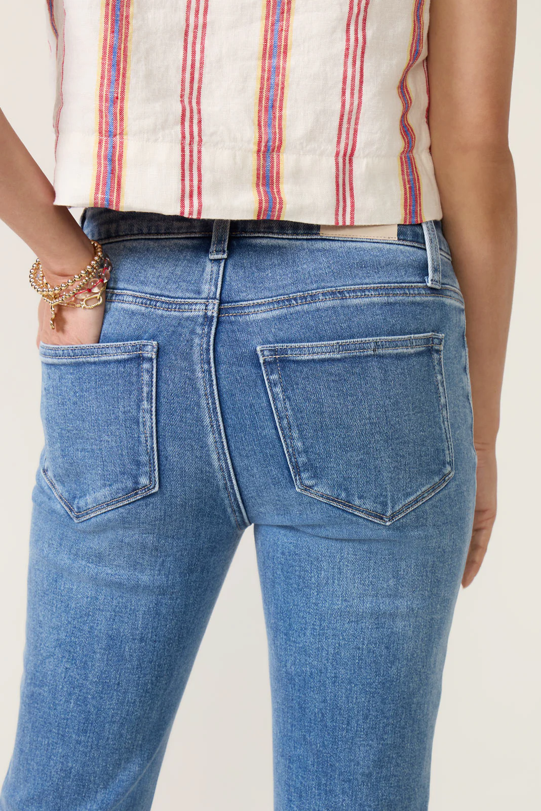 Petite Laurel Canyon 30` W/ Forward Panel - Image 3