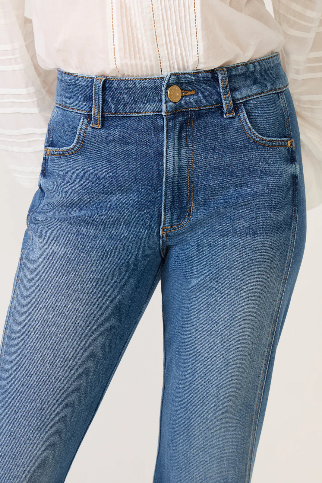 Petite Natalie Bootcut w Side Inset Jean - Image 2