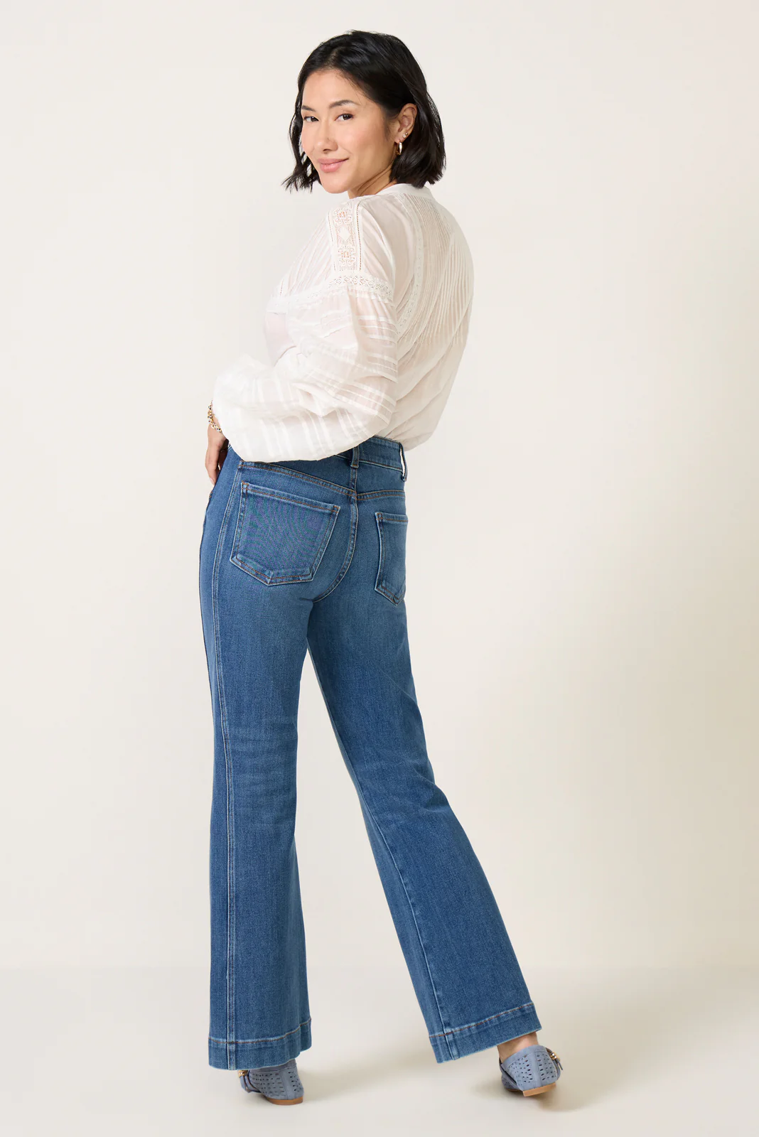 Petite Natalie Bootcut w Side Inset Jean - Image 4