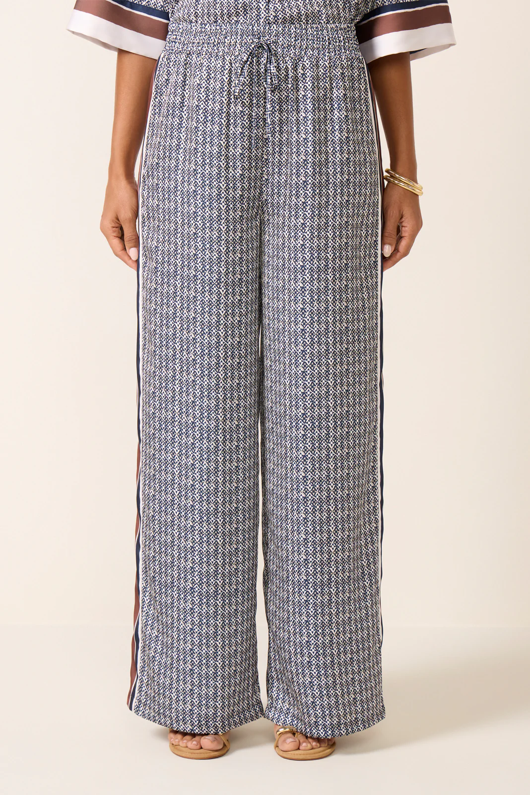Printed Tala w Track Stripe - Image 5