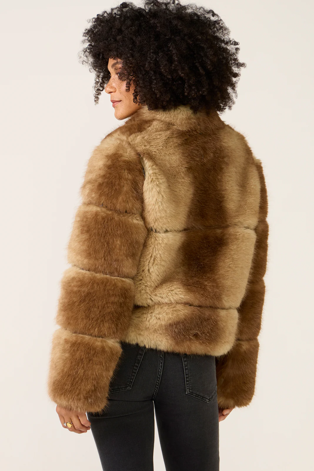 Sai Mink Coat - Image 4