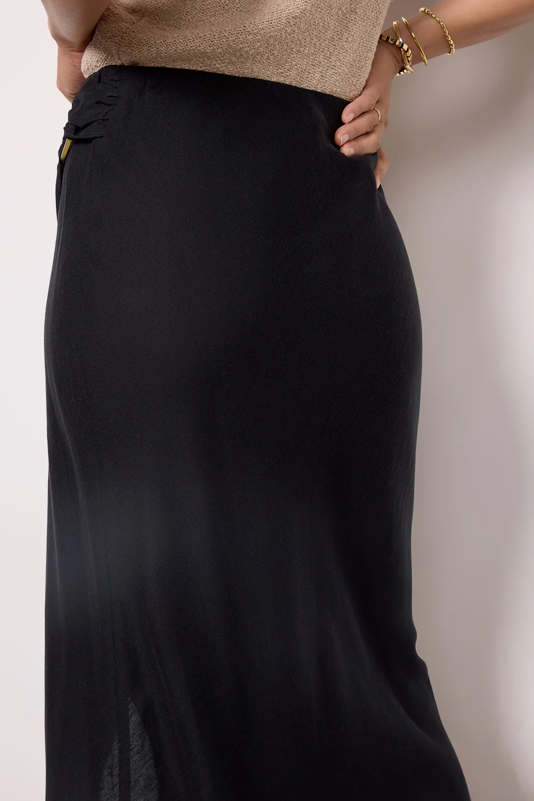 Sampha Wrap Skirt - Image 4