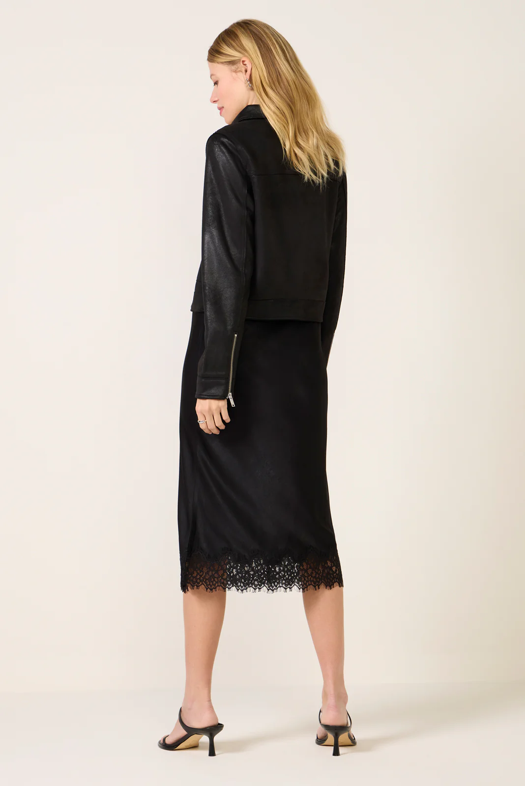 Satin Skirt w Lace - Image 4