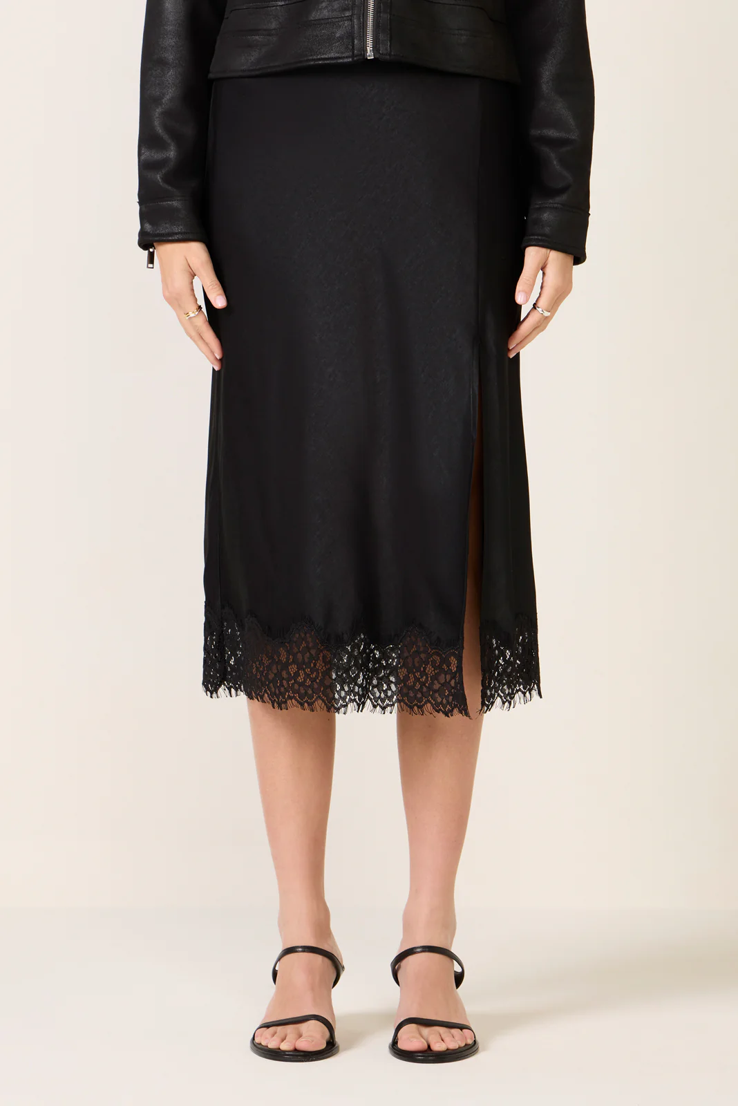 Satin Skirt w Lace - Image 5