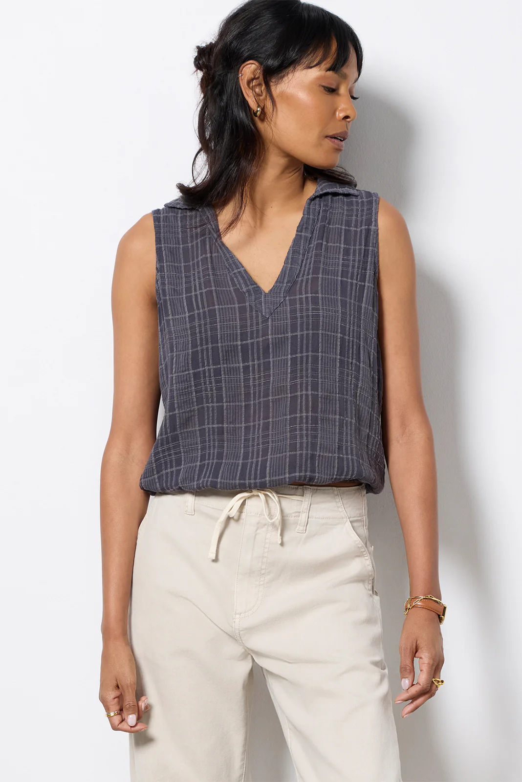 Textured Collar Tank - Image 3