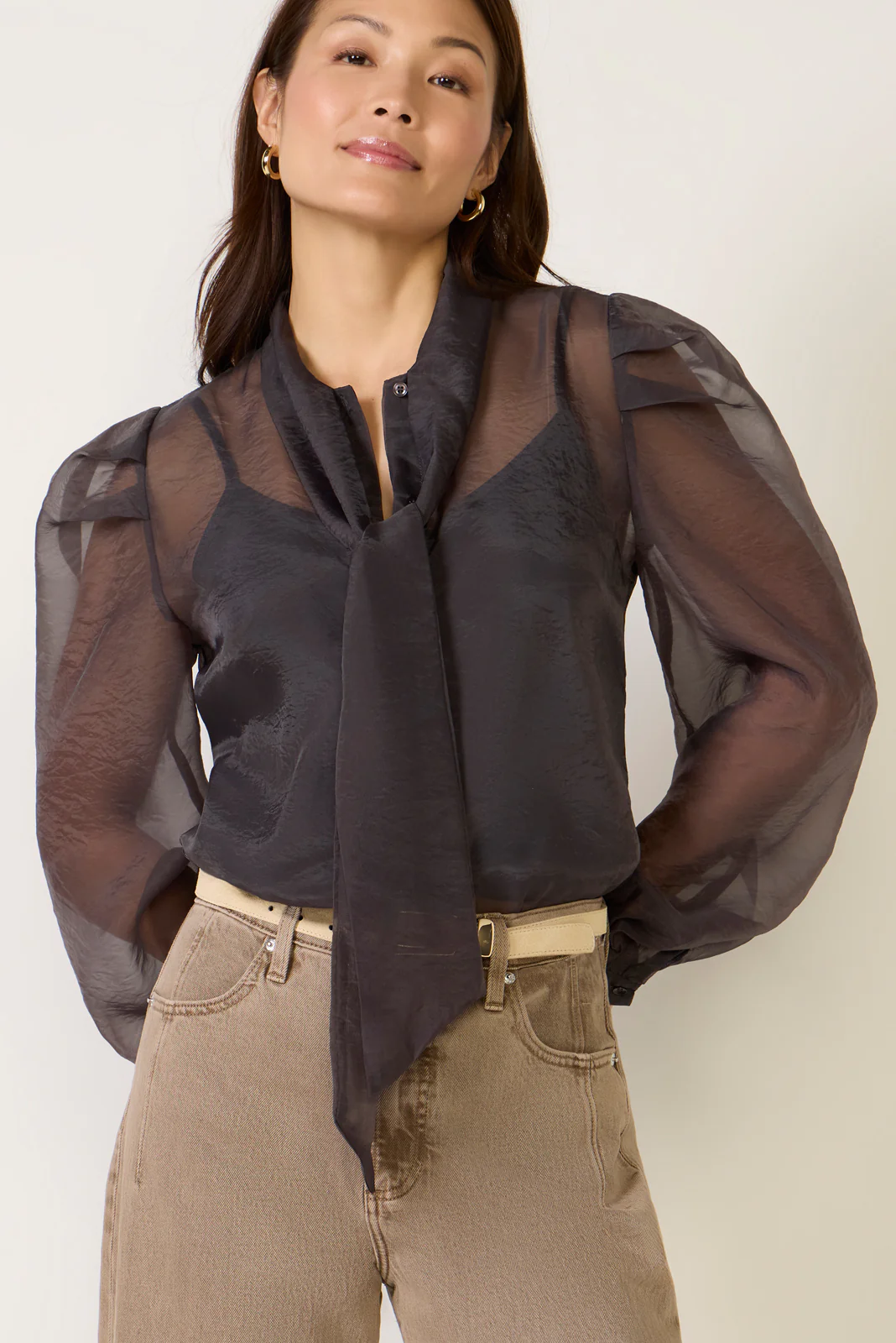The French Bow Shirt - Image 3