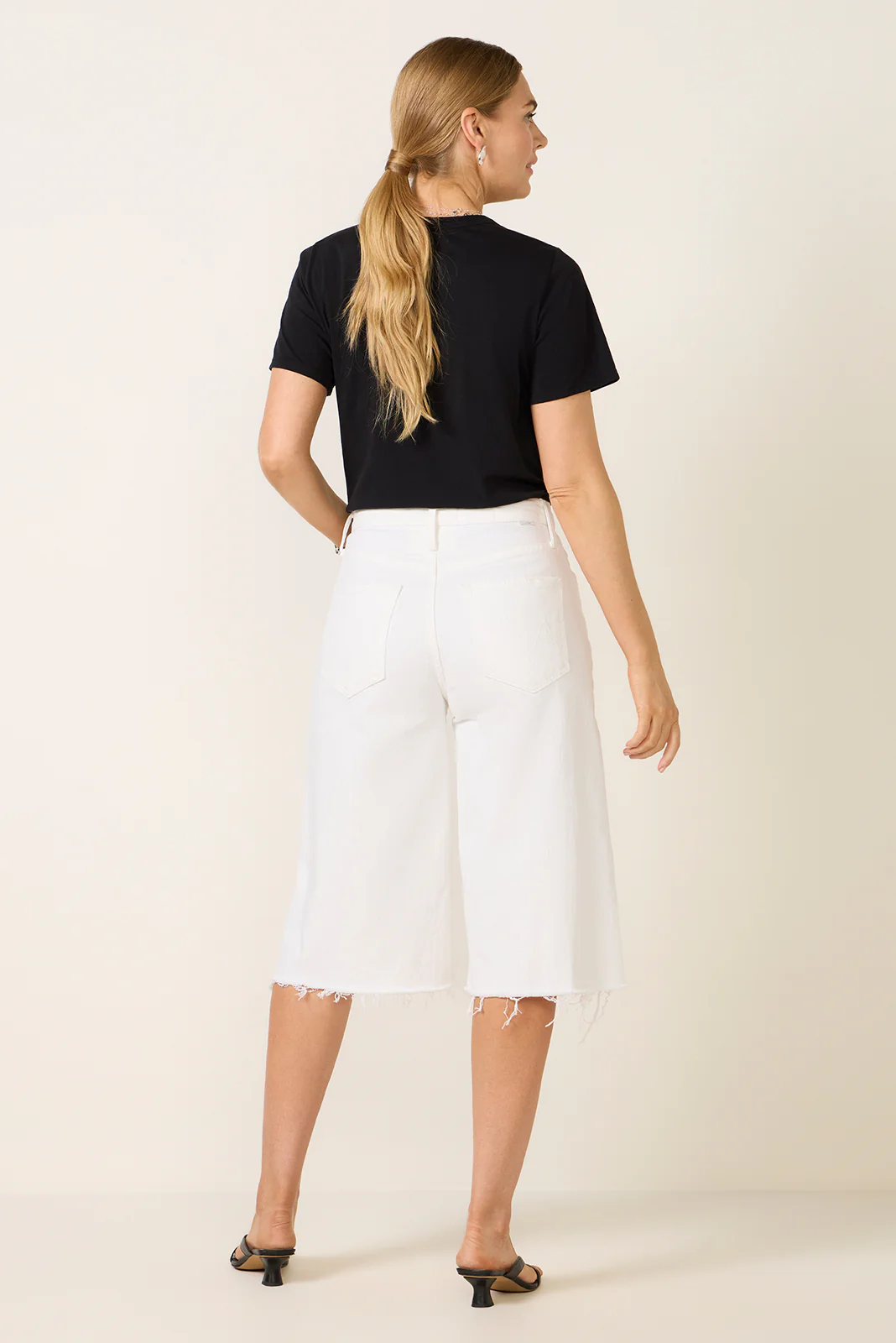 The Whole Lot Zip Twist Fray Shorts - Image 4