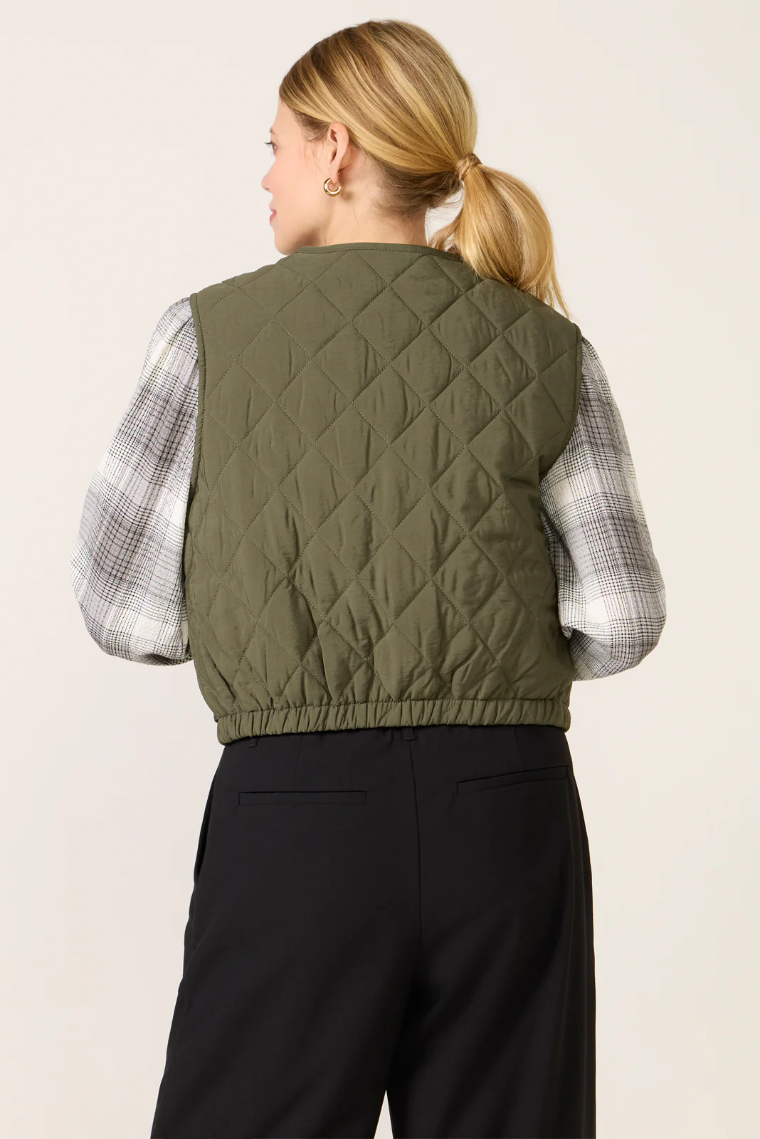 Theo Quilted Vest - Image 4